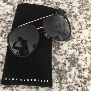 Quay Needing fame black sunglasses